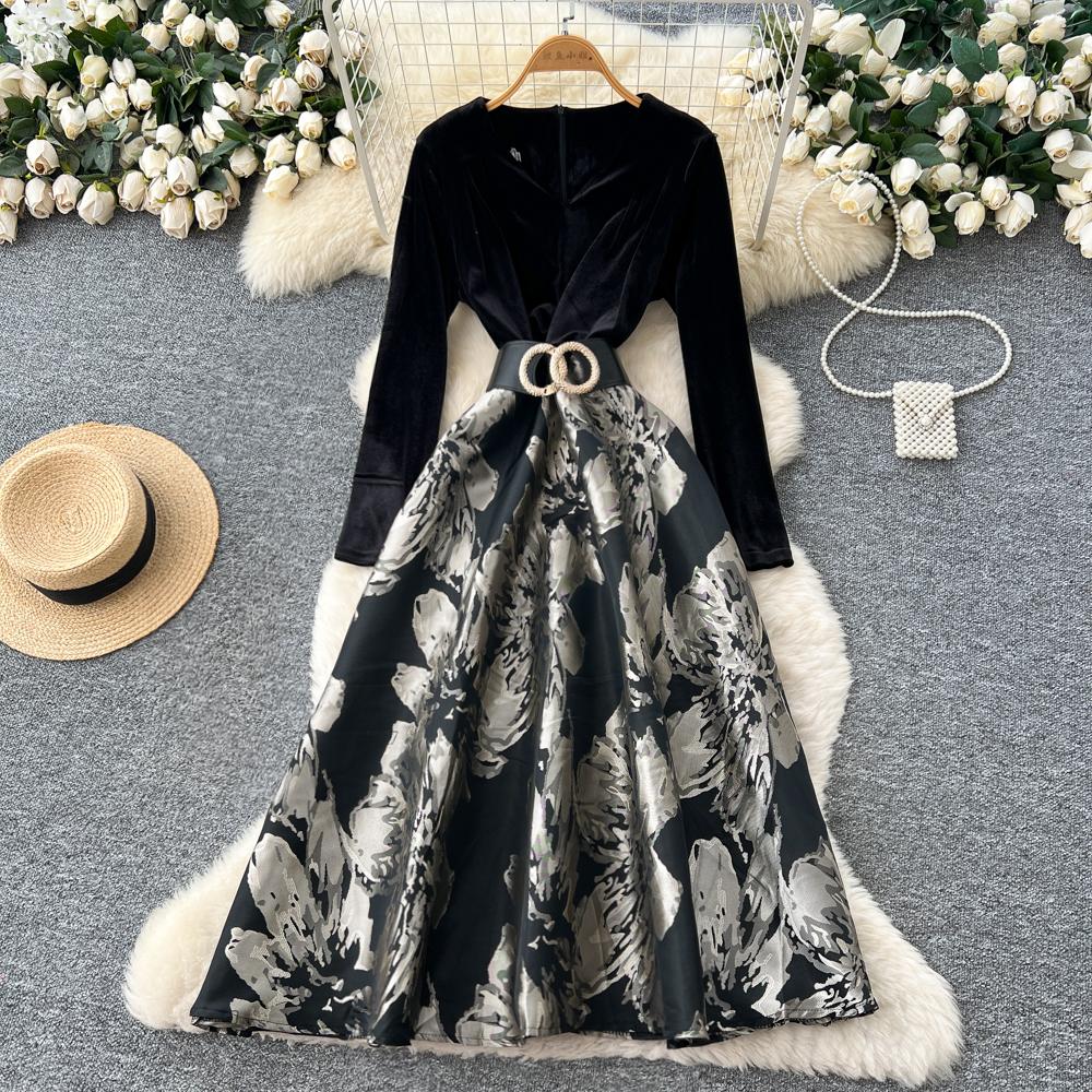 Robe de Luxe en Velours Style Français Col V Manches Longues Ceintures Épissure Jacquard Automne Femmes Imprimé Floral Fête Robe Maxi