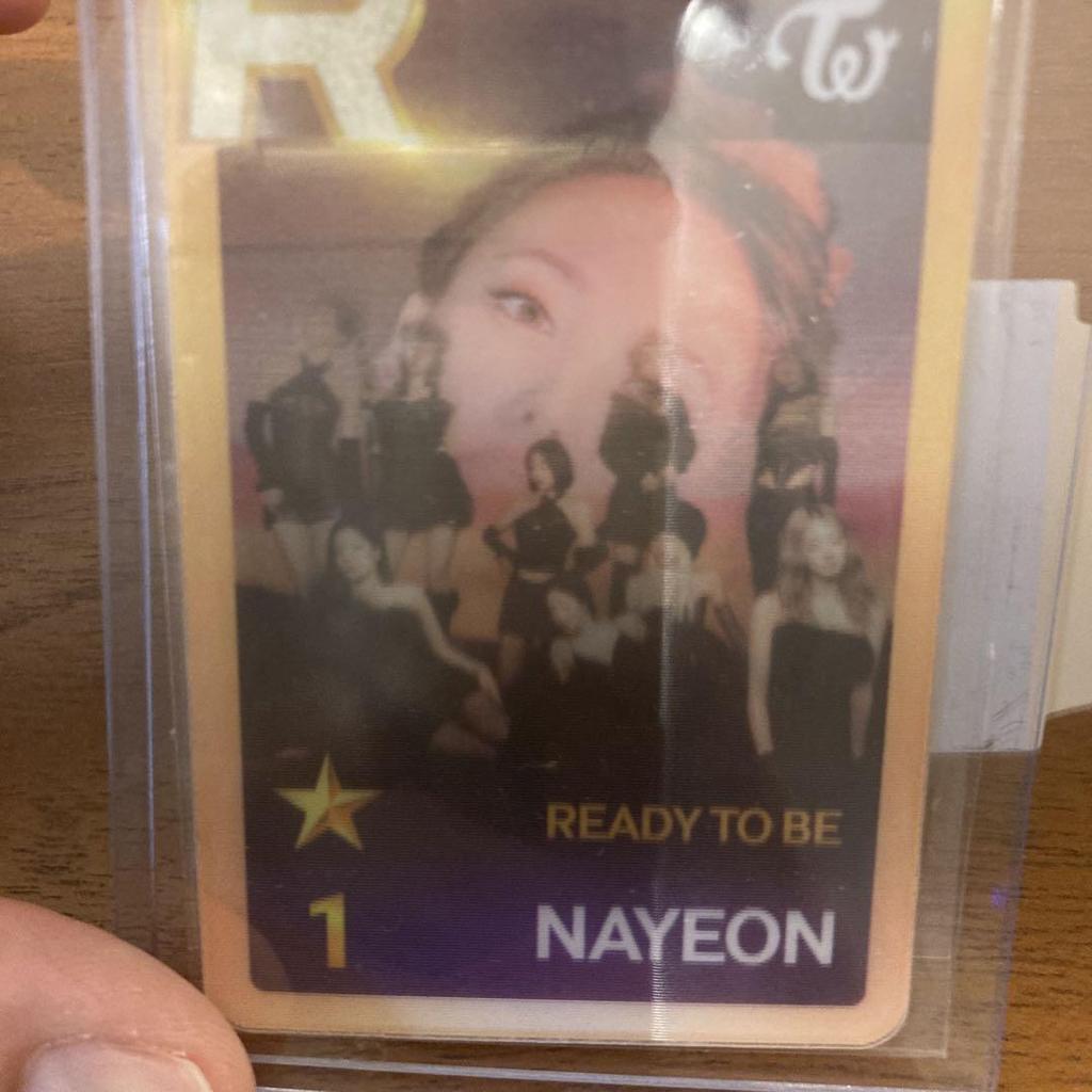 [USED] Ssjyp NAYEON READY TO BE Twice