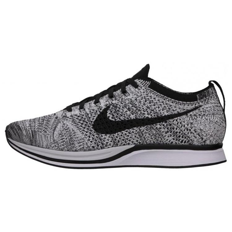 

Nike Flyknit Racer Oreo 36