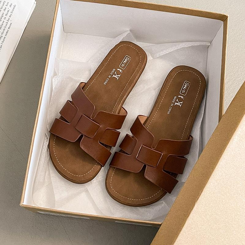 

2025 summer new style open-toed flat bottom mop wear simple fashion round head solid color beach cool slippers 40 коричневый