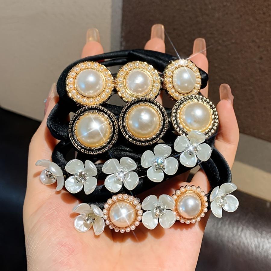 Uniquely Crafted Pearl Hair Additions for Groups of 2-4! Y2K Style Twisted Clips And Hairpins, Ideal for Bun Styles Or Updos