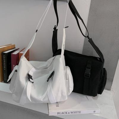 Crossbody Canvas Bag Women's Hong Kong Style Large Capacity Japanese Small Satchel Women's Shoulder Crossbody Bag Simple Cloth Bag