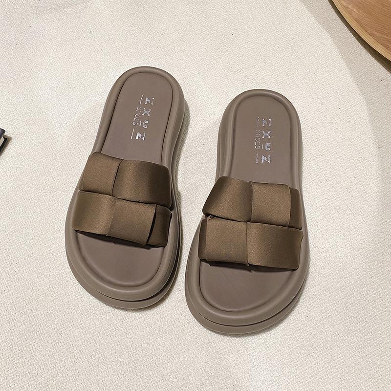 Summer new niche woven cloth with slippers women's thick bottom outer wear casual beach vacation sandals
