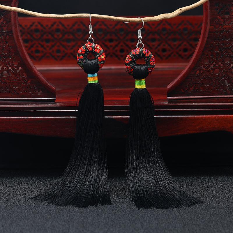 

Retro long jade bead fringed earrings, fashionable and versatile, medium temperament women s flower earrings, ear jewelry