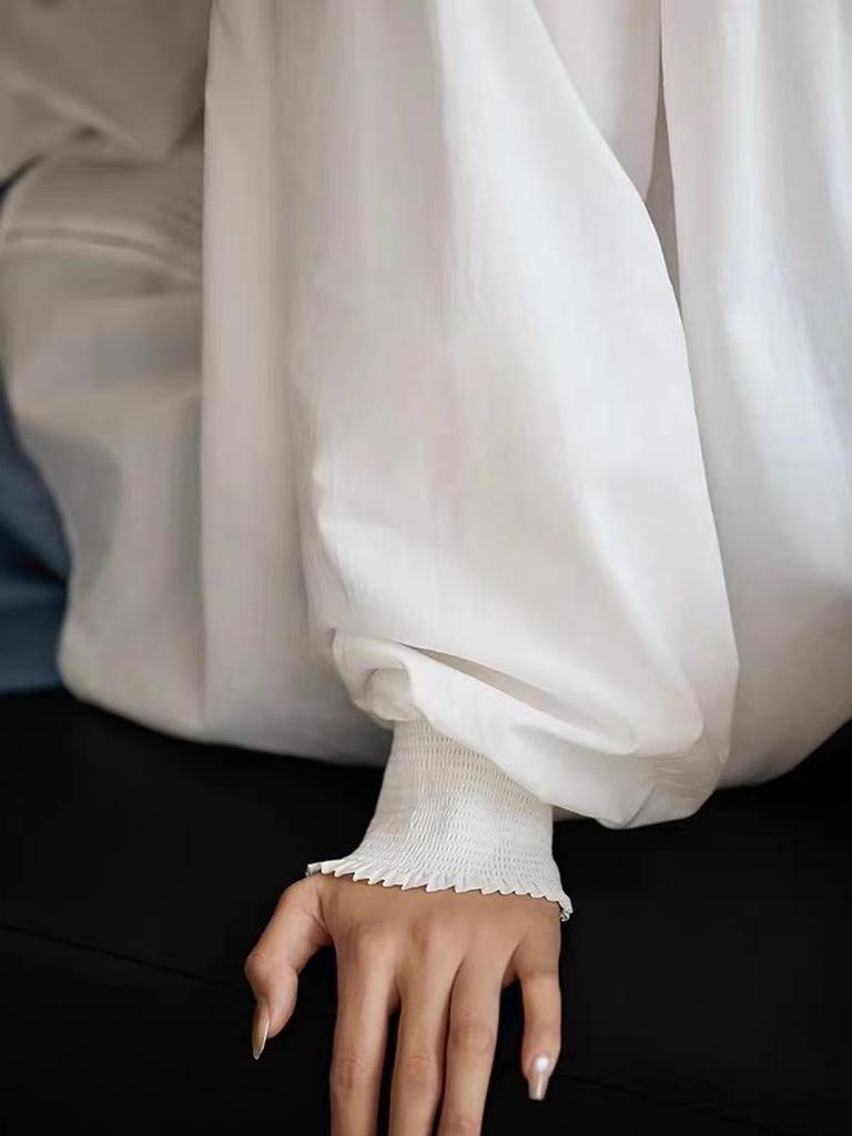 2025 Autumn French Lace Embroidered Retro Cotton Long Sleeve Shirt for Women