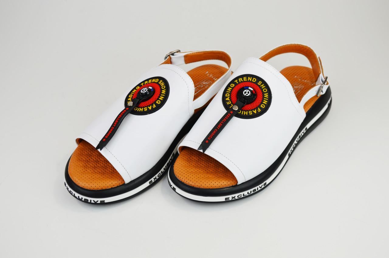 

Босоніжки Phany 1451002 36 Білі шкіра 37 чорний