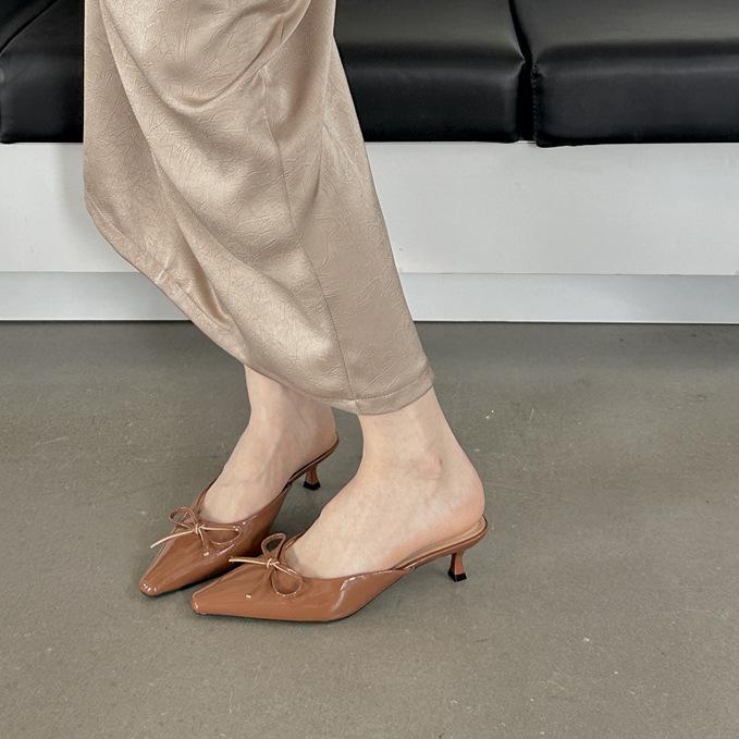 Pointed high-heeled slippers spring new with skirts, fitting shoes low-heeled bow bag head half slippers
