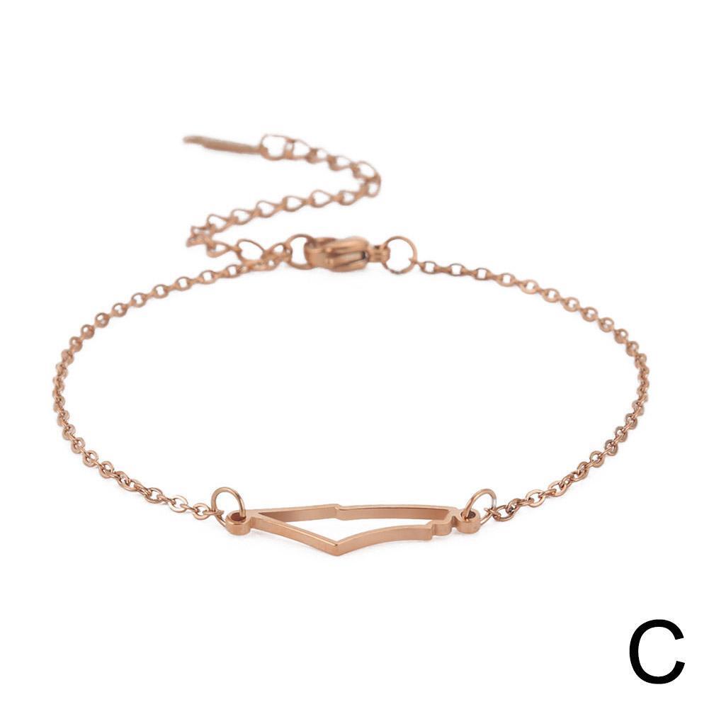 

Дизайн браслета с картой Палестины. Нерегулярный полый браслет с подвеской.