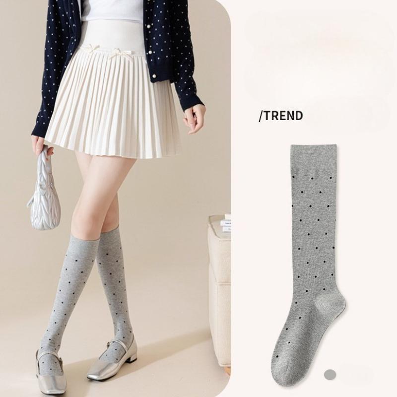 

New Designer Calf Socks Cotton Knitted Stockings Women s High-quality Knee-high Mid Length Sock Ballet Kawaii Long Slouch Socks One Size сірий колір