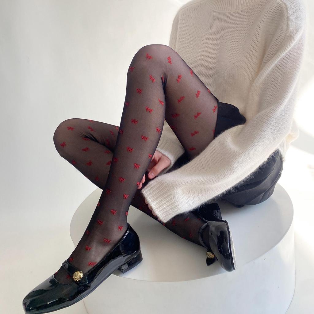 2024 Spring/Summer Core-Spun Jacquard Stockings: Ultra-Thin Slimming Socks with Polka Dots & Hearts