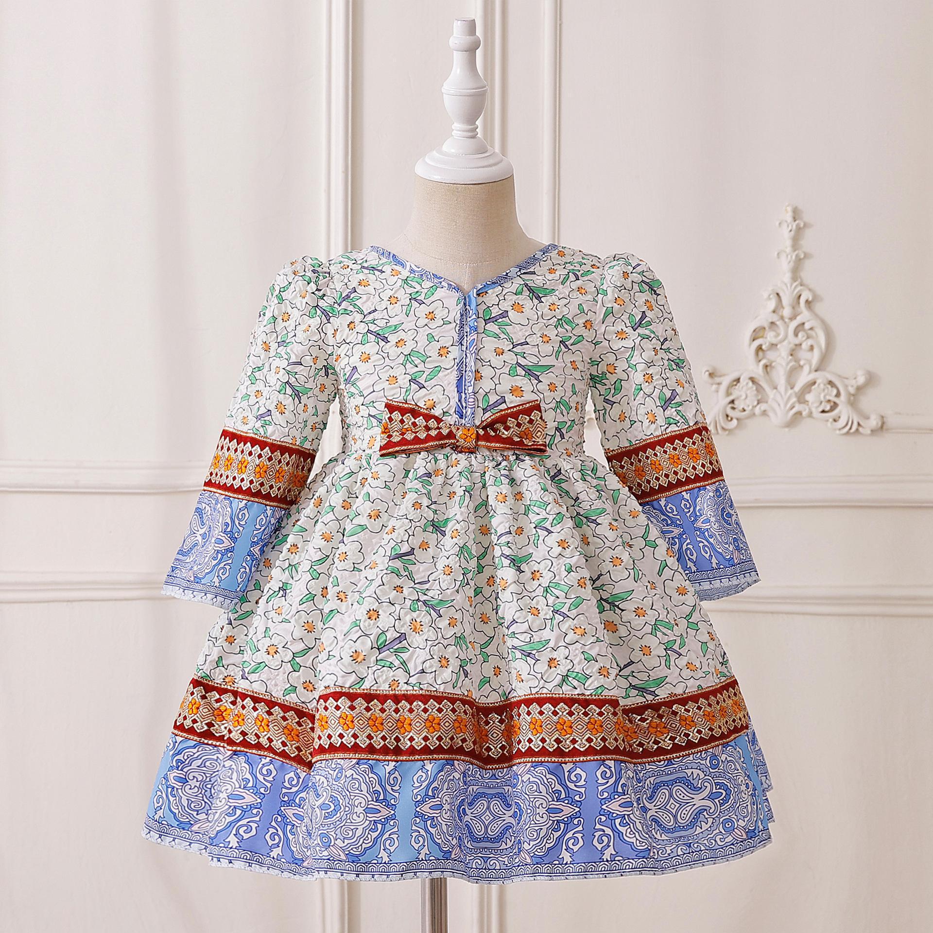 

Дівчаче плаття з довгим рукавом, середньої довжини, з принтом мережива з атласу в близькосхідному стилі 80 cm