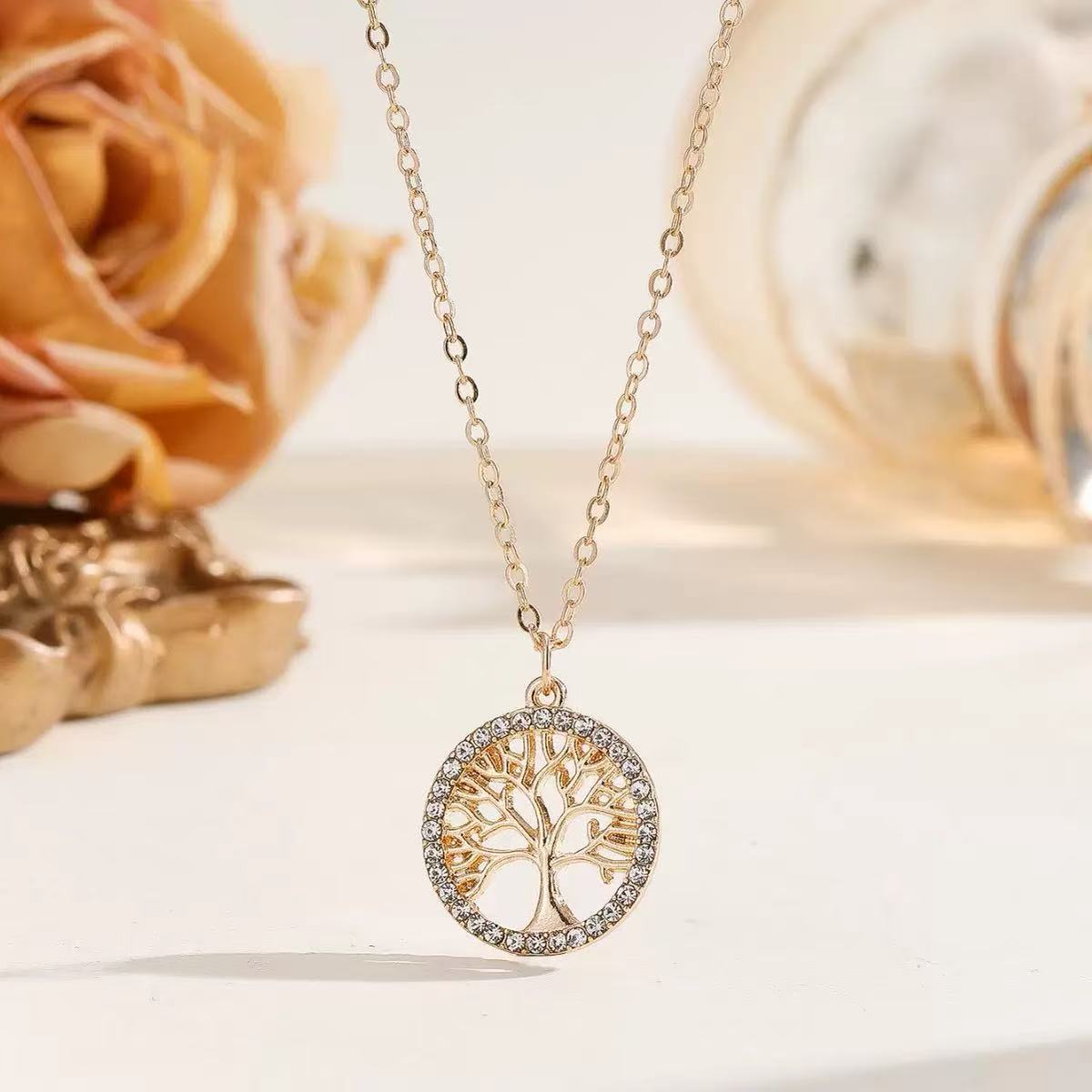 High Quality Classic Shiny Zircon Tree Of Life Pendant Necklace, a Beautiful Necklace Gift for Beautiful Women 45cm