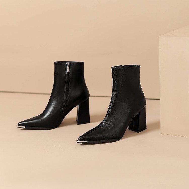 Single boots pointed small feet Martin boots new women's thick heel high heel short boots 2025 temperament thin boots ankle boots autumn and winter