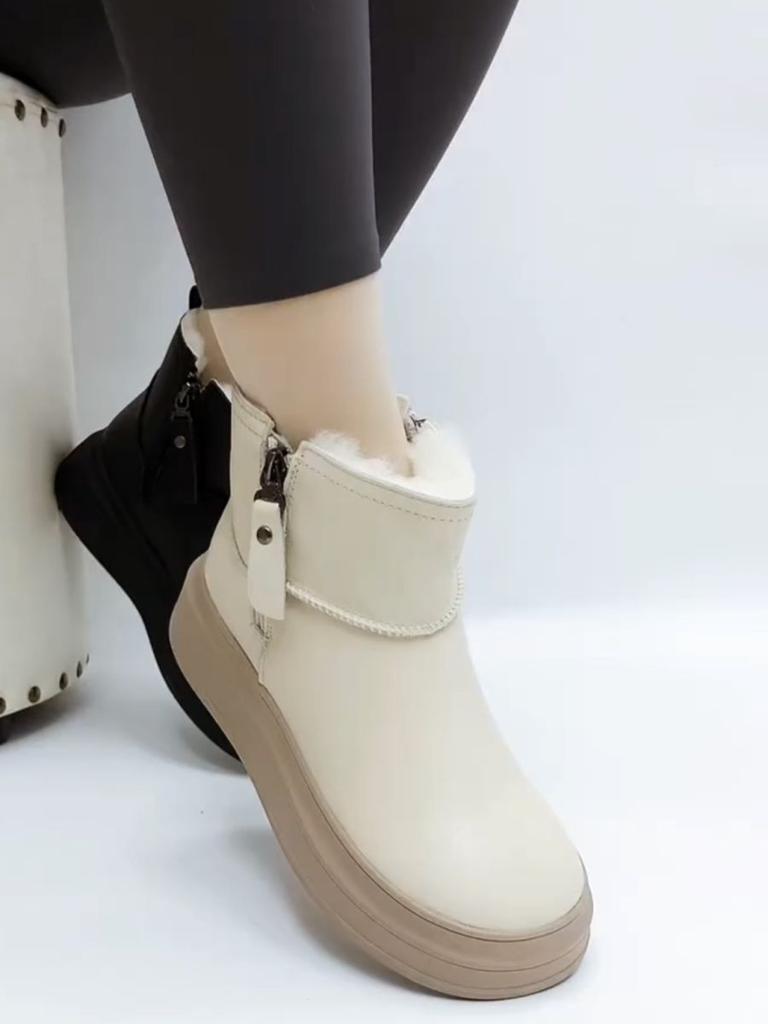 White Snow Boots Women's Fleece Thickened Non-slip Short Boots 2025 Winter New Super Cold Resistant Warm Northeast Cotton Shoes