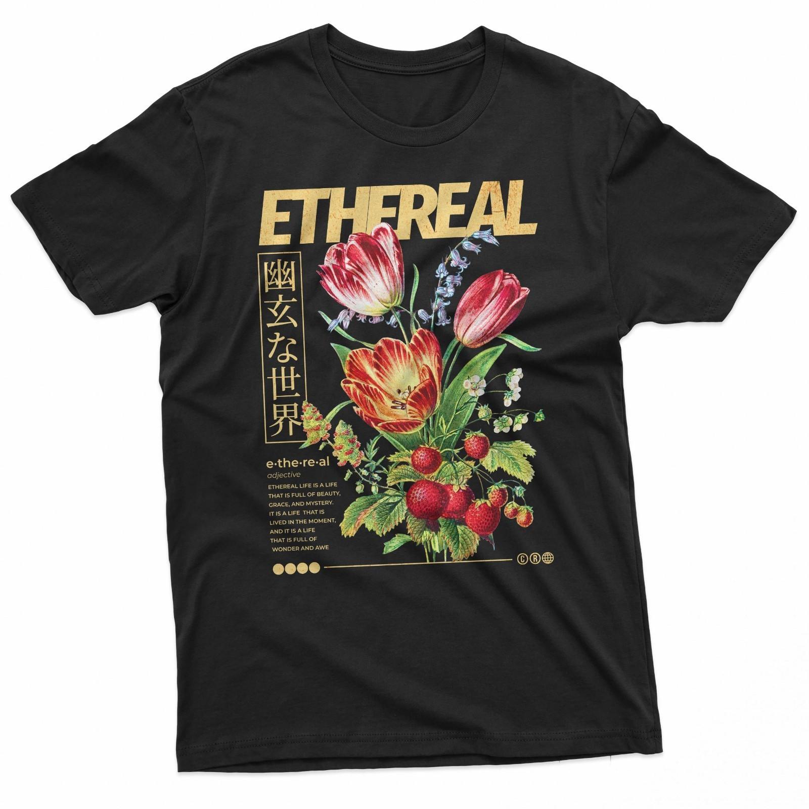 Vintage Botanical Strawberry Floral Graphic T-Shirt Unisex T-Shirt XXL