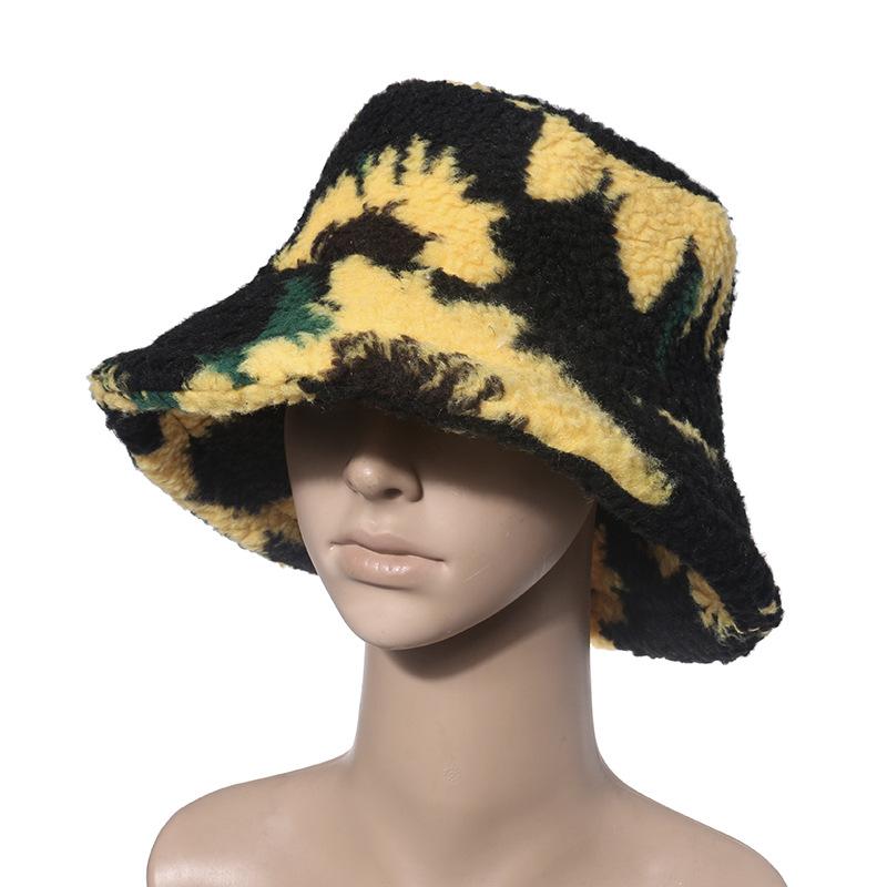 ins Japanese casual washbasin hat autumn and winter new trend lamb wool warm plush bucket hat men and women Korean version