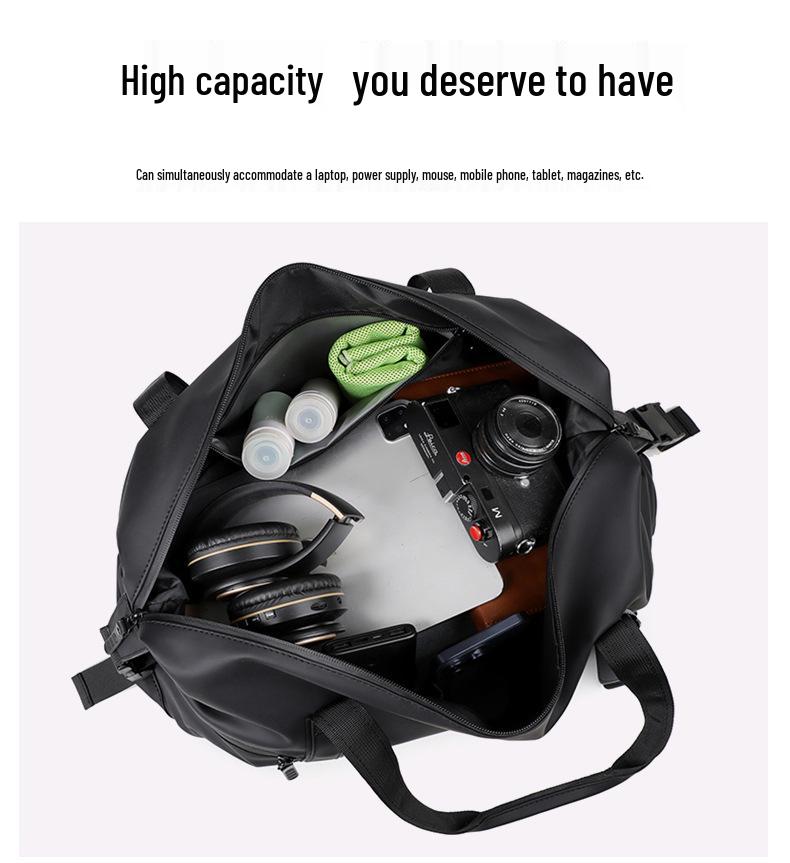 Unisex Large Capacity Fitness Bag with Wet-Dry Separation for Sports and Travel