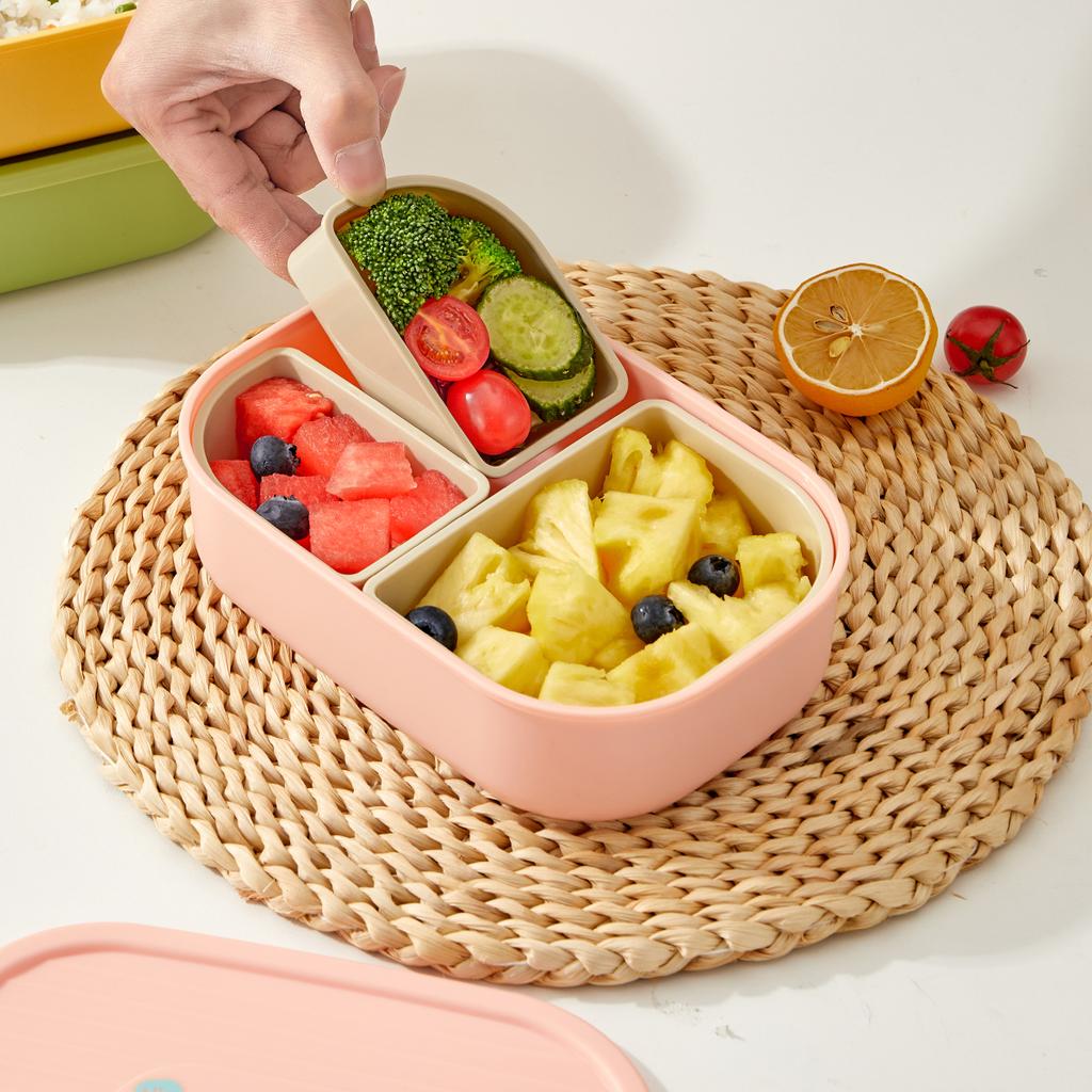 3-Compartment Cute Plastic Lunch Box Portable Detachable Fruit Salad Food Container Divided Bento Box Microwave Safe