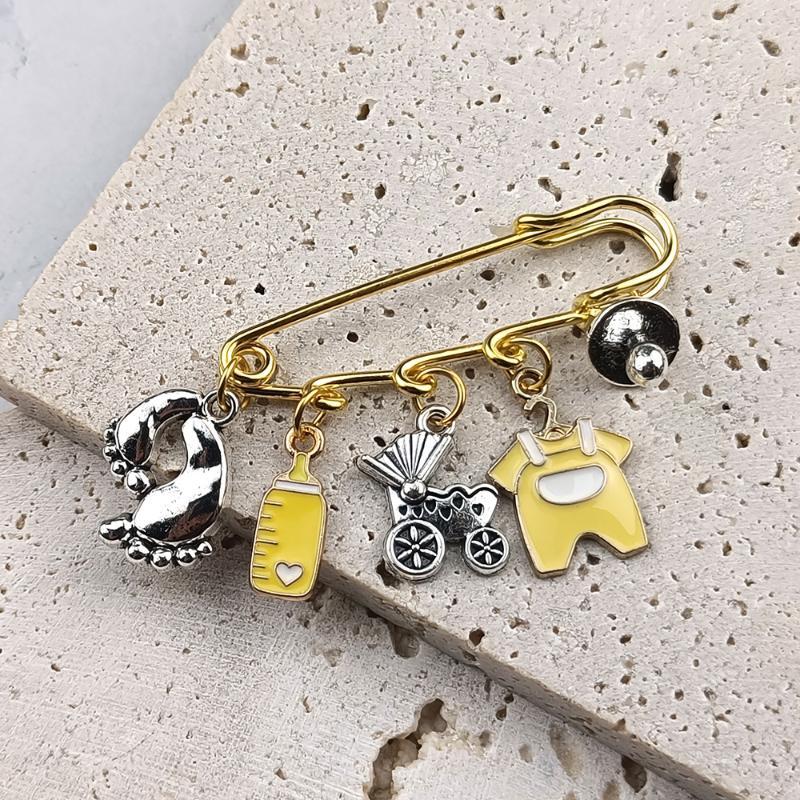Cute Baby Arrival Enamel Safety Pin Brooch Creative Stroller Bottle Dummy Design Lapel Pin for New Parent Gift