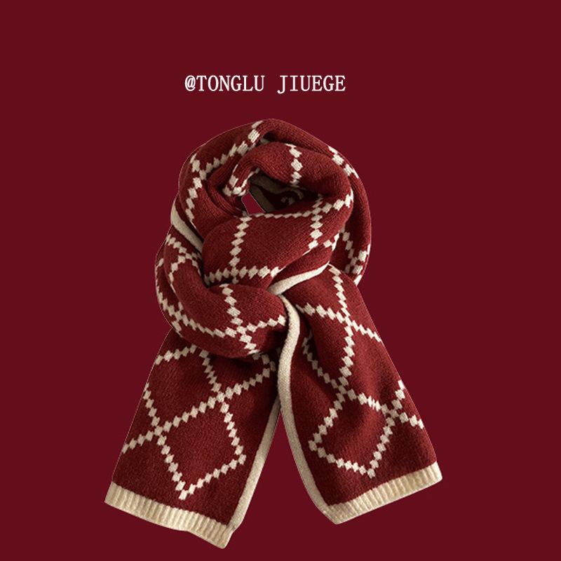 Red Plaid Scarf - Warm & Versatile Winter Gift for Women and Couples