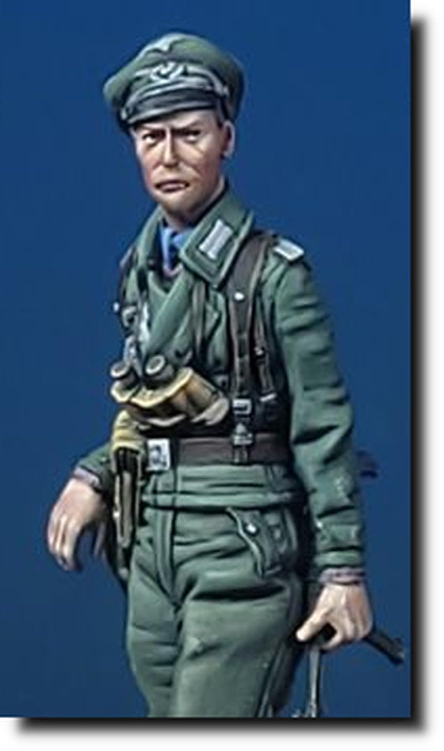 

Darius Miniatures WWII German Panzergrenadier Training Regiment Second Normandy 1944 Resin Kit DMF35103 1/35 Lieutenant, (Person)