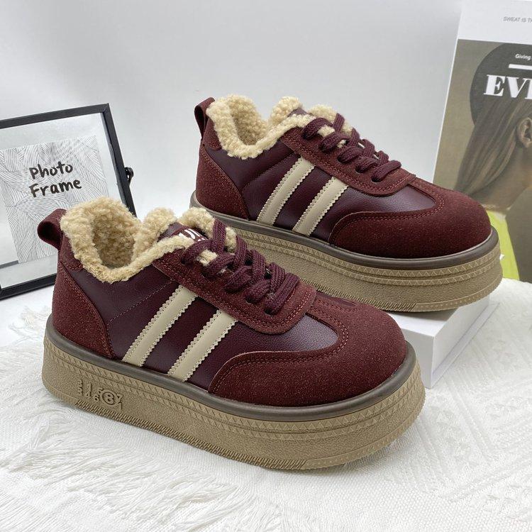 

Кроссовки женские ретро-немецкие 2024 года, новые зимние бархатные теплые туфли на толстой подошве, увеличивающие рост, теплые хлопковые туфли, спортивная повседневная обувь для сноуборда 40