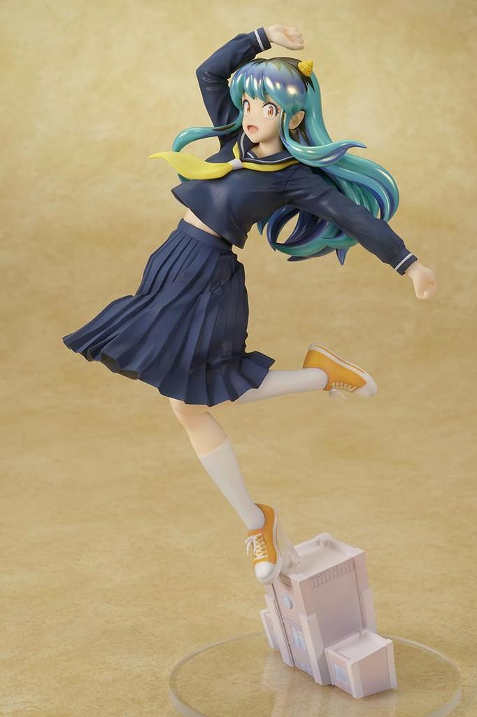 Ques Q Urusei Yatsura Lum Uniform Version Maßstab PVC Bemalte Komplettfigur 1/7