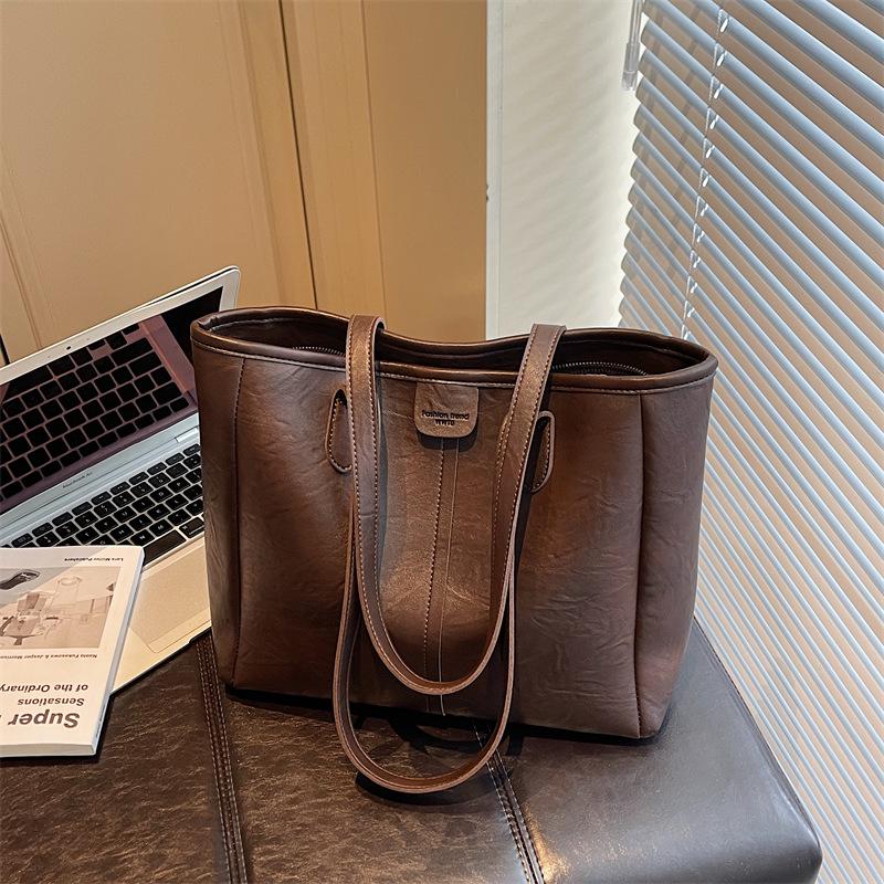 Trendy Women's Cross-Border Large Capacity Shoulder Tote Bag – Versatile Niche Design for Commuters
