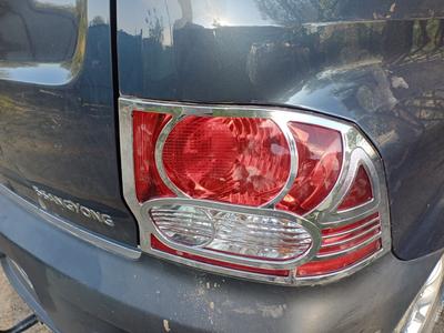Podložky na nohy (2 ks, vrstva) pro akci SsangYong 2006-
