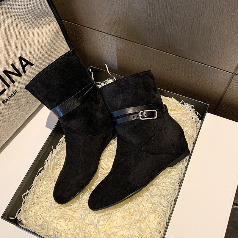 European fashion boots women's 2025 autumn and winter new retro Maillard boots western outdoor inner heightening short boots