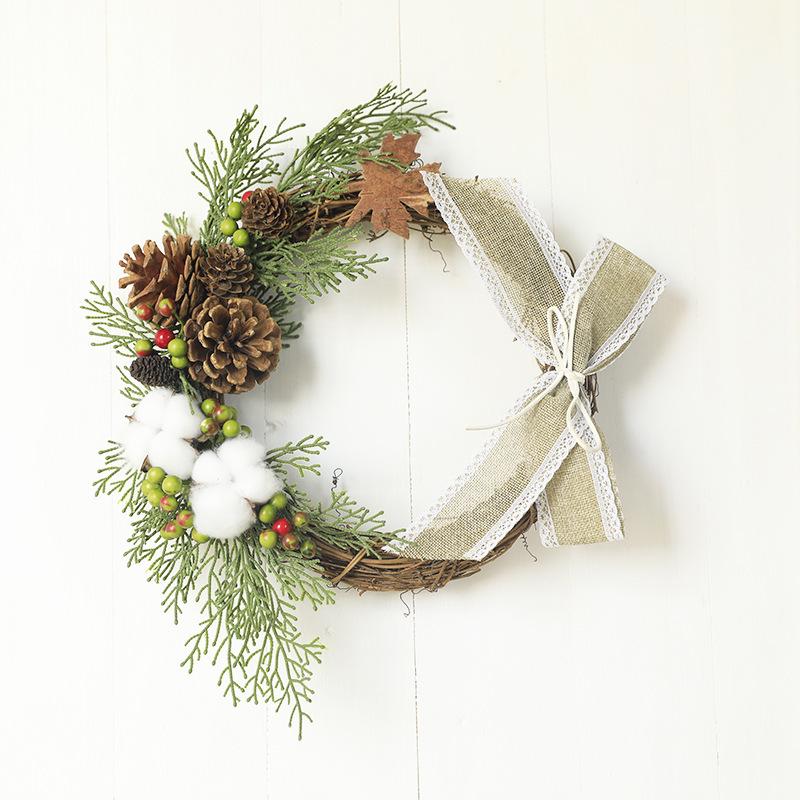 Handmade Christmas Wreath: Poria Vine Circle for Window Display or Door Hanging in Hotels and Malls