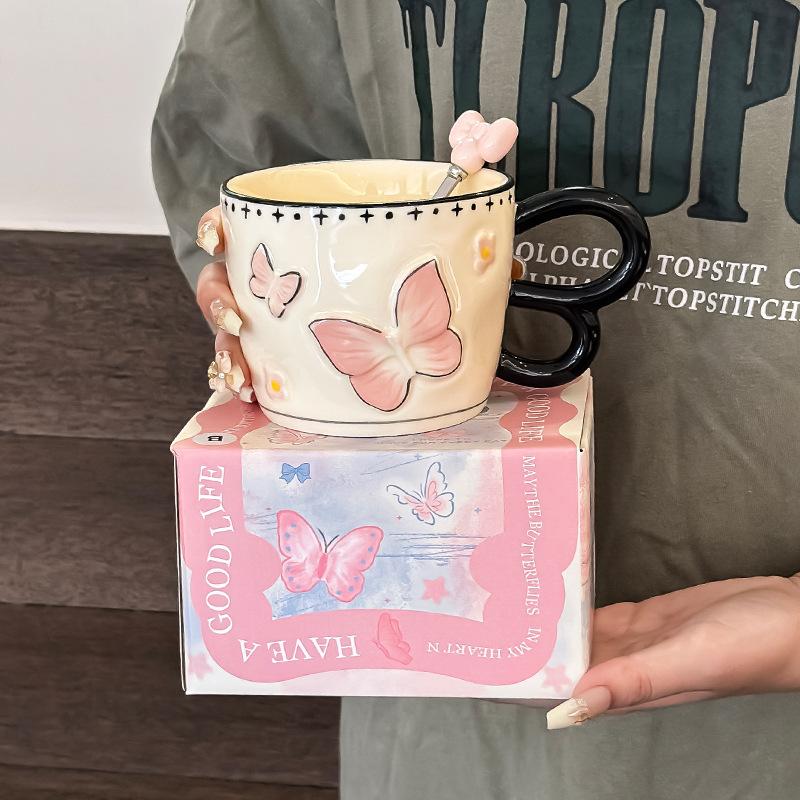 

Couple Butterfly Cup Funny Cups of Coffee Tea Mug Ceramic Beer Mugs Personalized Gift Original Breakfast Cups Drinkware Travel 400ML