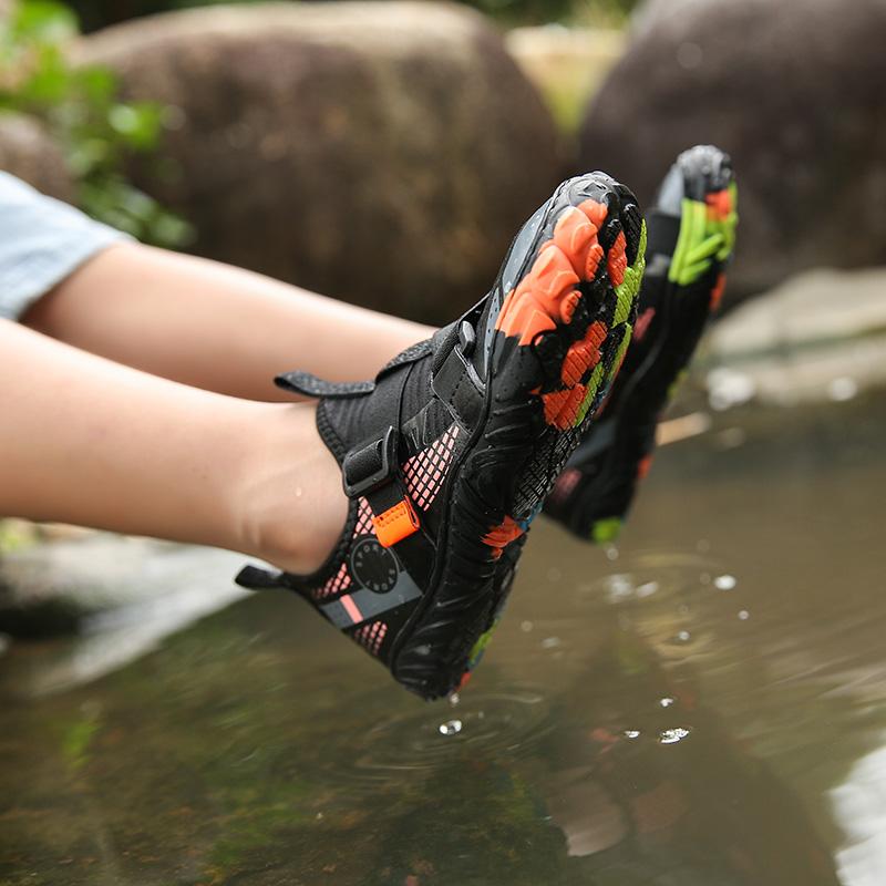 Children Beach Aqua Shoes Boy Girl Barefoot Water Shoes Quick-Dry Drainage Diving Swim Sandals Kids Fishing Surf Wading Sneakers
