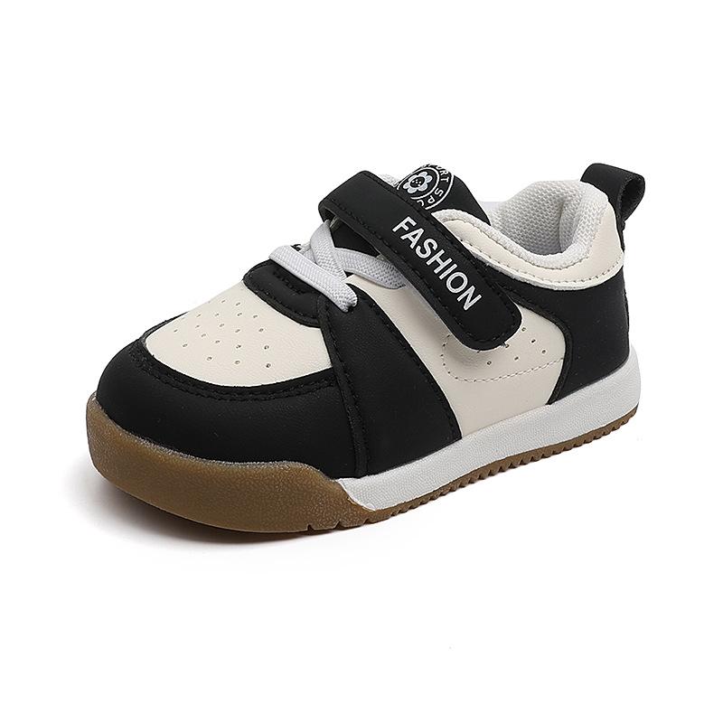 

Новые осенние модные повседневные спортивные туфли на мягкой подошве для мальчиков и девочек, подходящие ко всему 21