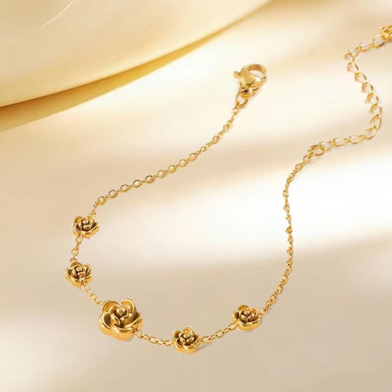 Gold Rose Choker and Bracelet Set for Women Fashionable Accessory Perfect for Gifts