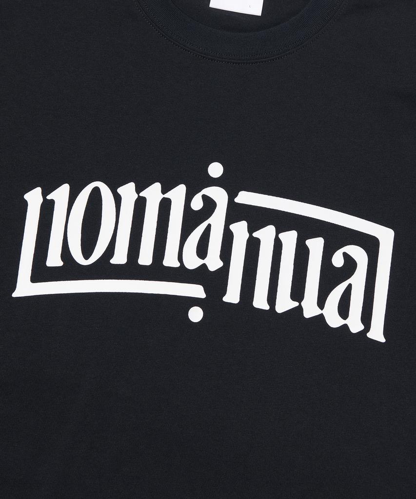 Nomaenyueol Arched Text T-Shirt - Black