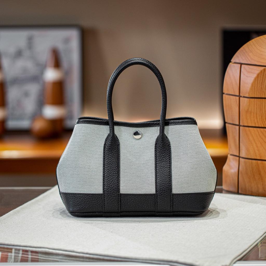 Garden Neo Garden 23 Flower Garden Layout Stitching Leather Handbag Cowhide Mini Handbag Womens Bag