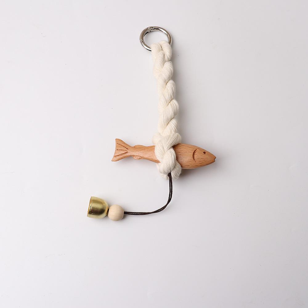 Weaving Taimingyu high-quality beech wood carving simulation fish wooden bell entrance fish pendant solid wood decoration gift