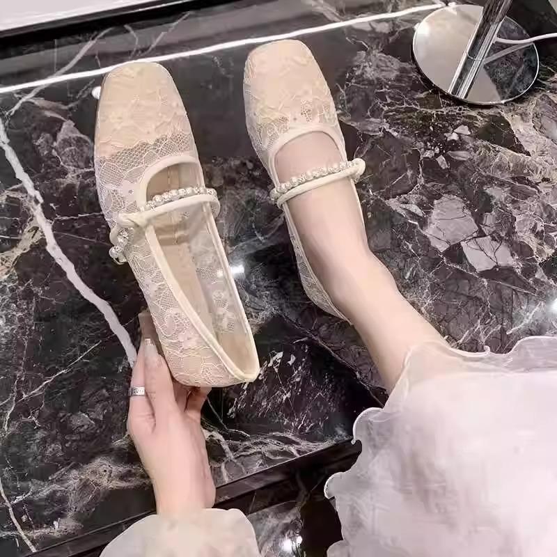 Summer shallow mouth flat bottom evening shoes gentle wind mesh breathable fairy French low heel with skirt French single shoes woman