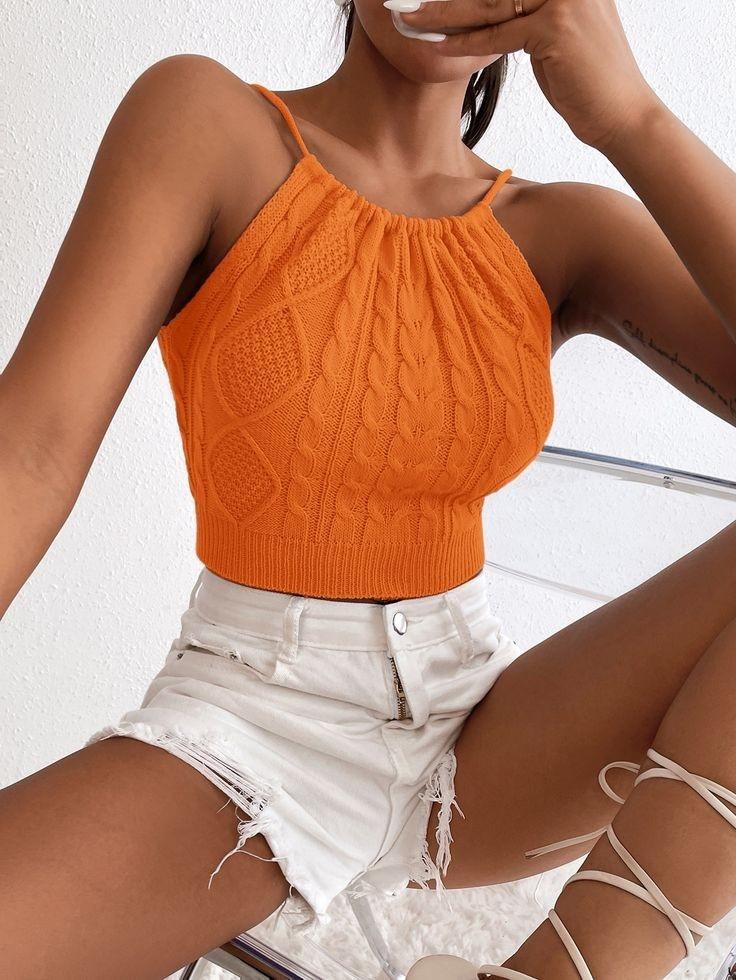 

Kadın Askılı Triko Bluz