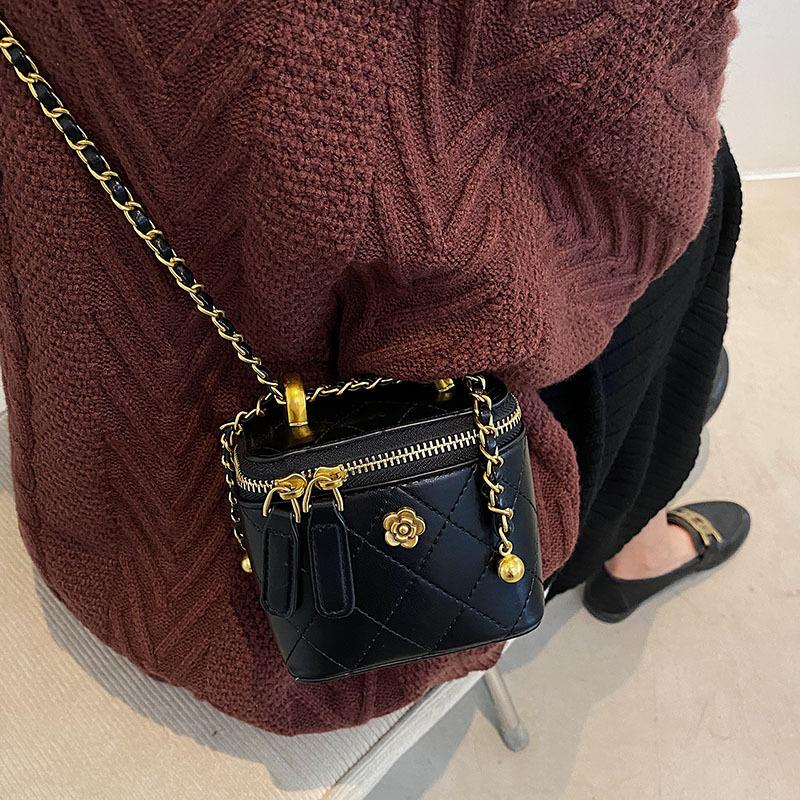 Tas dames 2026 nieuwe niche mode diamanten ketting lippenstift kleine vierkante tas gevoel éénschouder crossbody tas