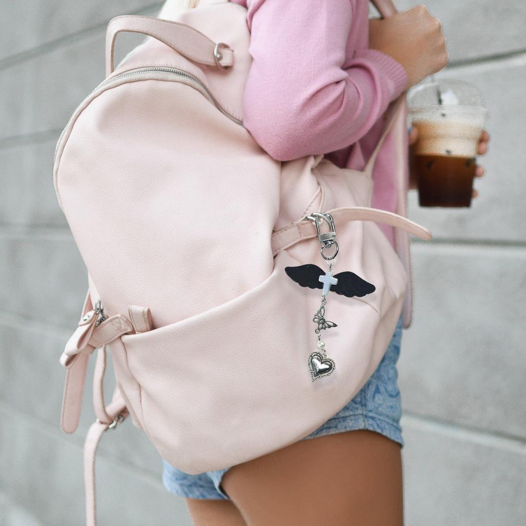 Handmade Beaded Phone Chain Wing Heart Bowknot Pendant Phone Chain Bag Charm Stylish Accessory for Fashion Enthusiasts