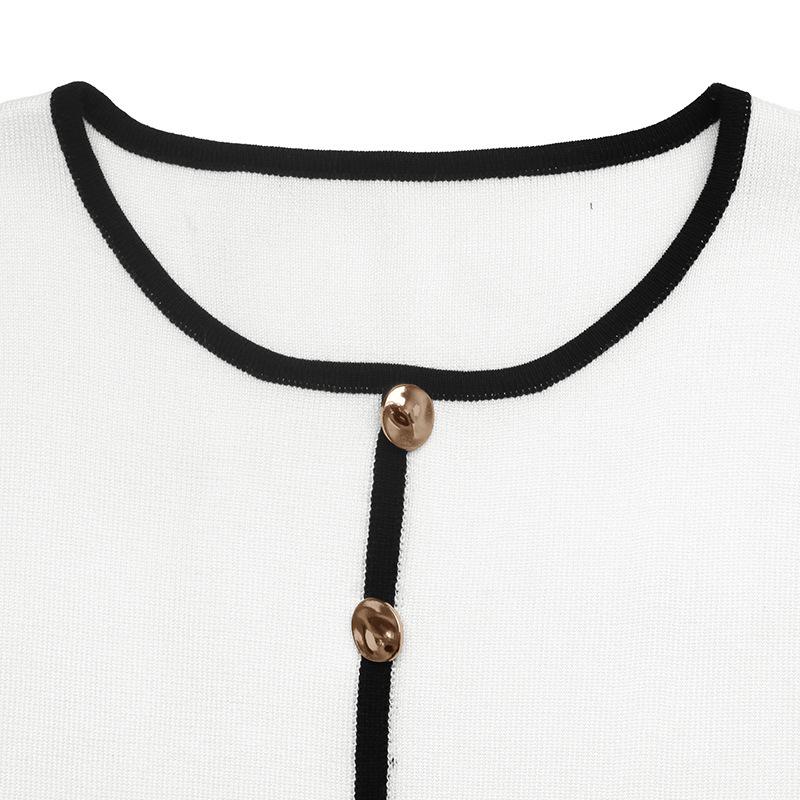 2026 Color Block Button Pullover: Women's Loose Round Neck Sweater in Gentle Style