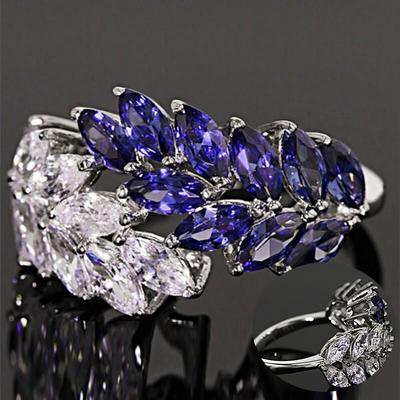 Charming Delicate Ring Elegant Wedding Engagement Ring Pretty Exquisite Fashion Women Ladies