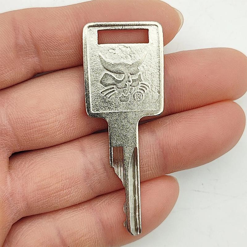 Kubota Engine-Compatible Bobcat Key 6693245/6693241/6709527
