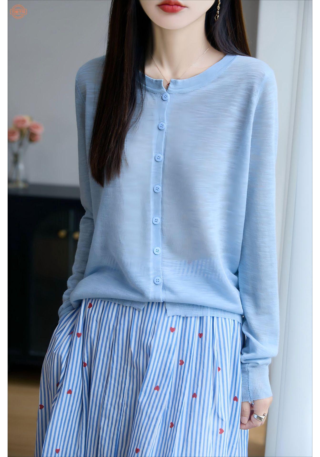 

Early Autumn Round Neck Ice Silk Knit Cardigan: Women s Lightweight Slimming Long Sleeve Sun Protection Jacket L