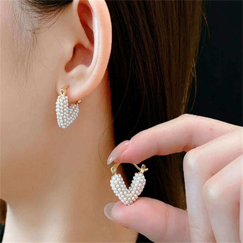 Korean New Simple Temperament Pearl Earrings Fashion Small Versatile Earrings Women's Jewelry