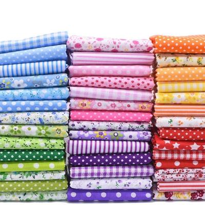 7 Stück/Set Vorgeschnittener Baumwollstoff Vorrat Bunt 50x50cm Patchworkstoffbündel Baumwollstoff DIY Nähen Patchwork Baumwollstoff