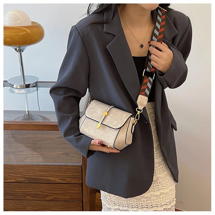 IELGY Fashion Retro Small Square Bag Crossbody All-Match Casual One-Shoulder Female Bag