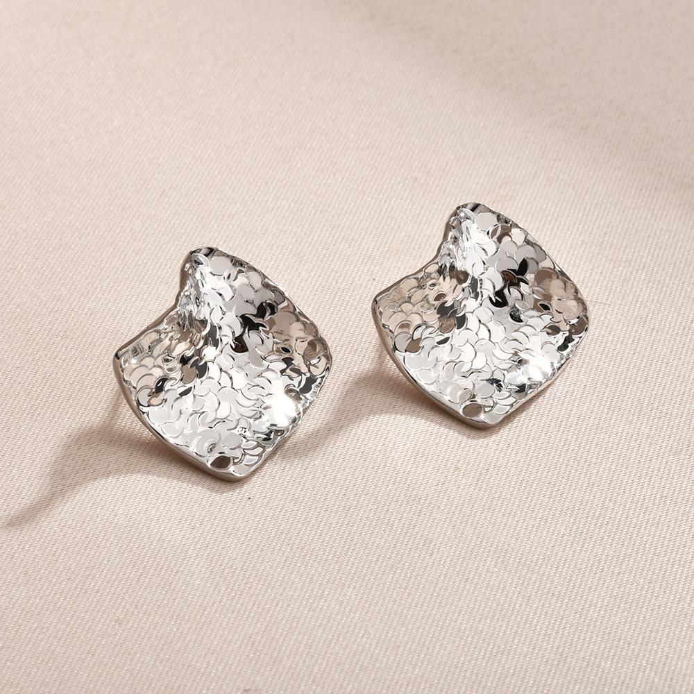 Fashion Design Pleated Metal Flash Texture Stud Earrings Retro Round Square Earrings Earrings Women
